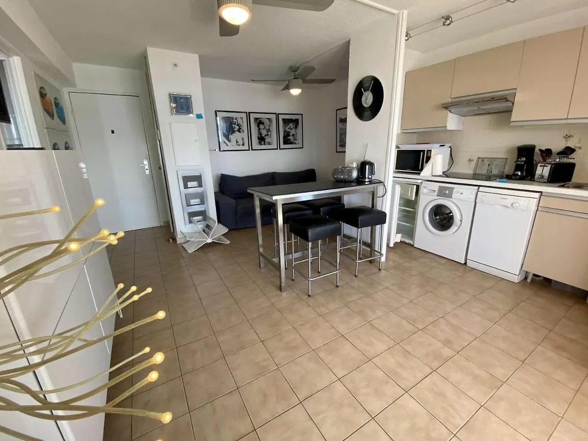アパート Superbe Apt 2P Front De Mer Pour 4 Pers Avec Terrasse - Cavalaire-Sur-Mer - Fr-1-226B-162