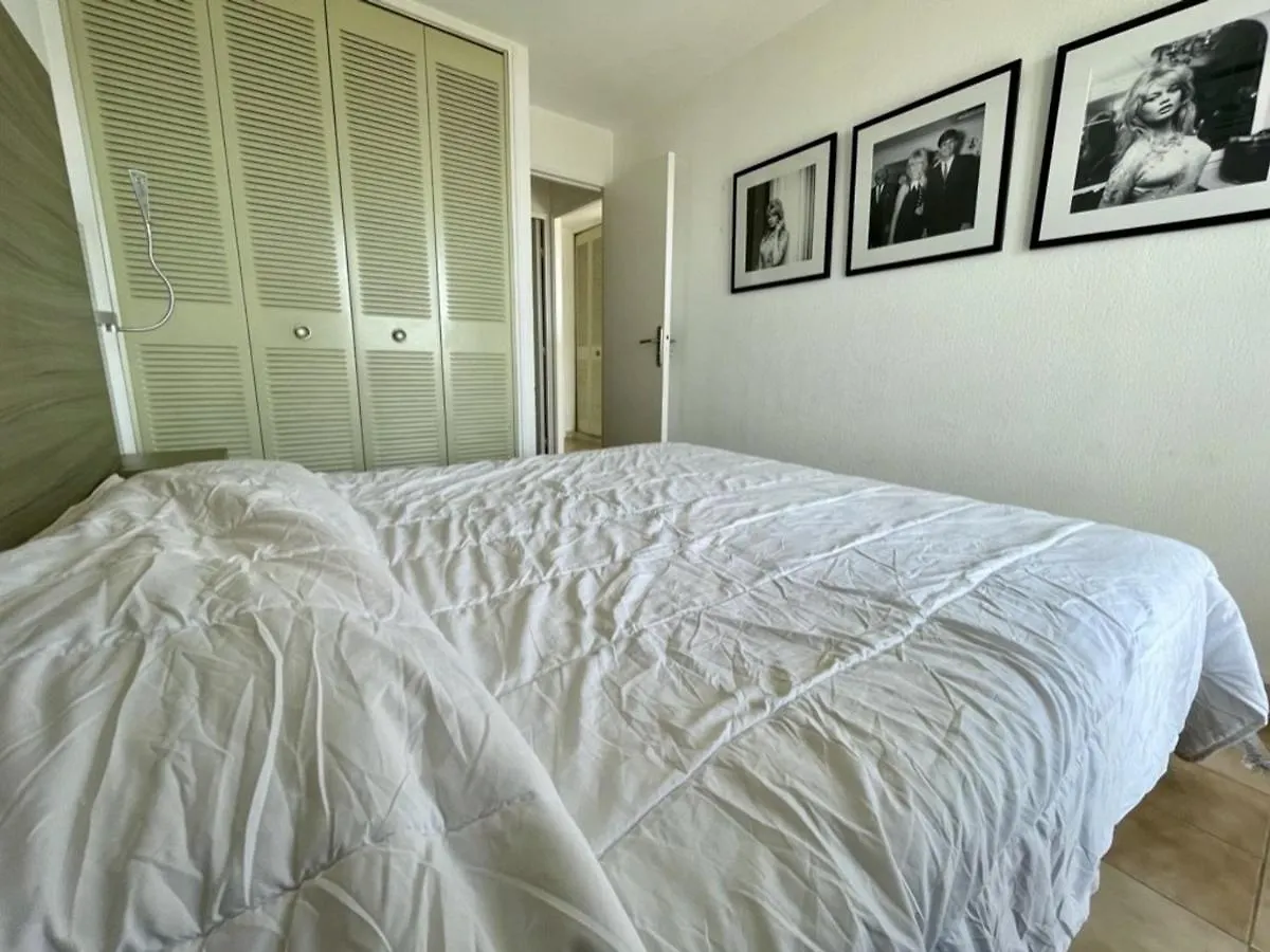 Superbe Apt 2P Front De Mer Pour 4 Pers Avec Terrasse - Cavalaire-Sur-Mer - Fr-1-226B-162 フランス